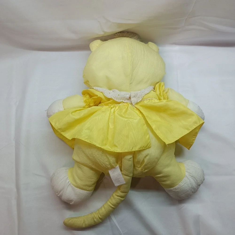 Vintage Fisher Price‎ 1986 Puffalump 8002 Yellow Kitty Cat Plush Toy